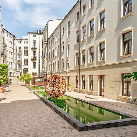 Gold City Point Piotrkowska 37 วูดช์ ภายนอก รูปภาพ