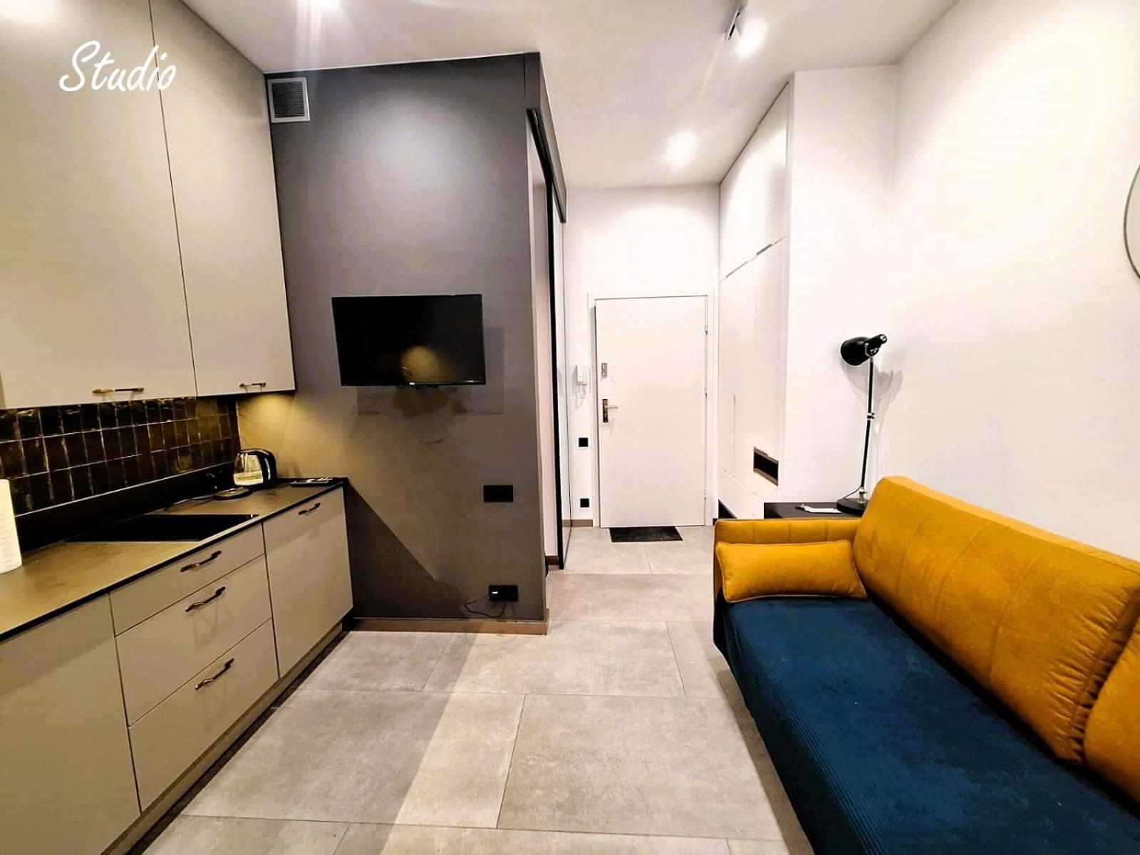 Gold City Point Piotrkowska 37 วูดช์ ภายนอก รูปภาพ