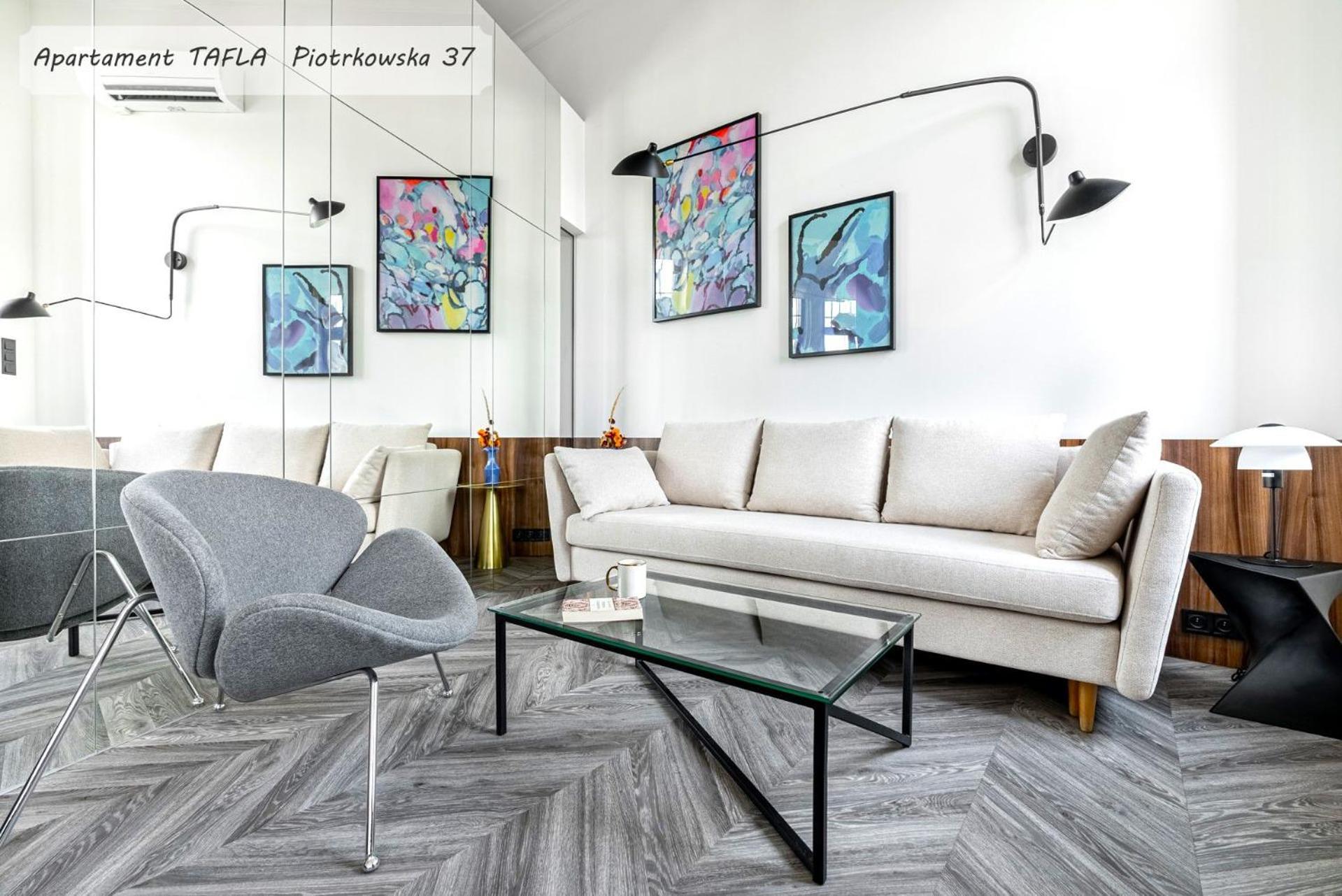 Gold City Point Piotrkowska 37 วูดช์ ภายนอก รูปภาพ