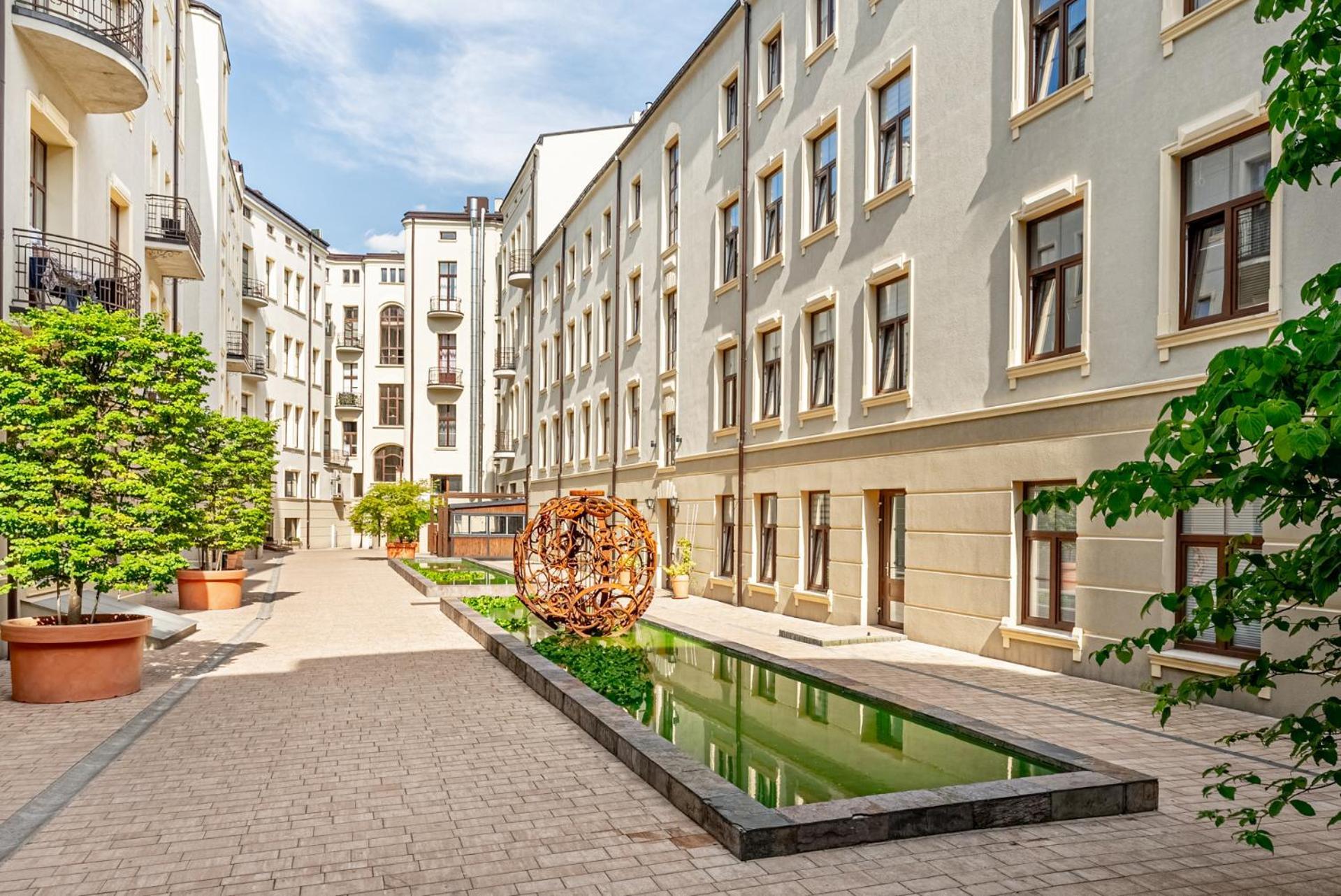 Gold City Point Piotrkowska 37 วูดช์ ภายนอก รูปภาพ