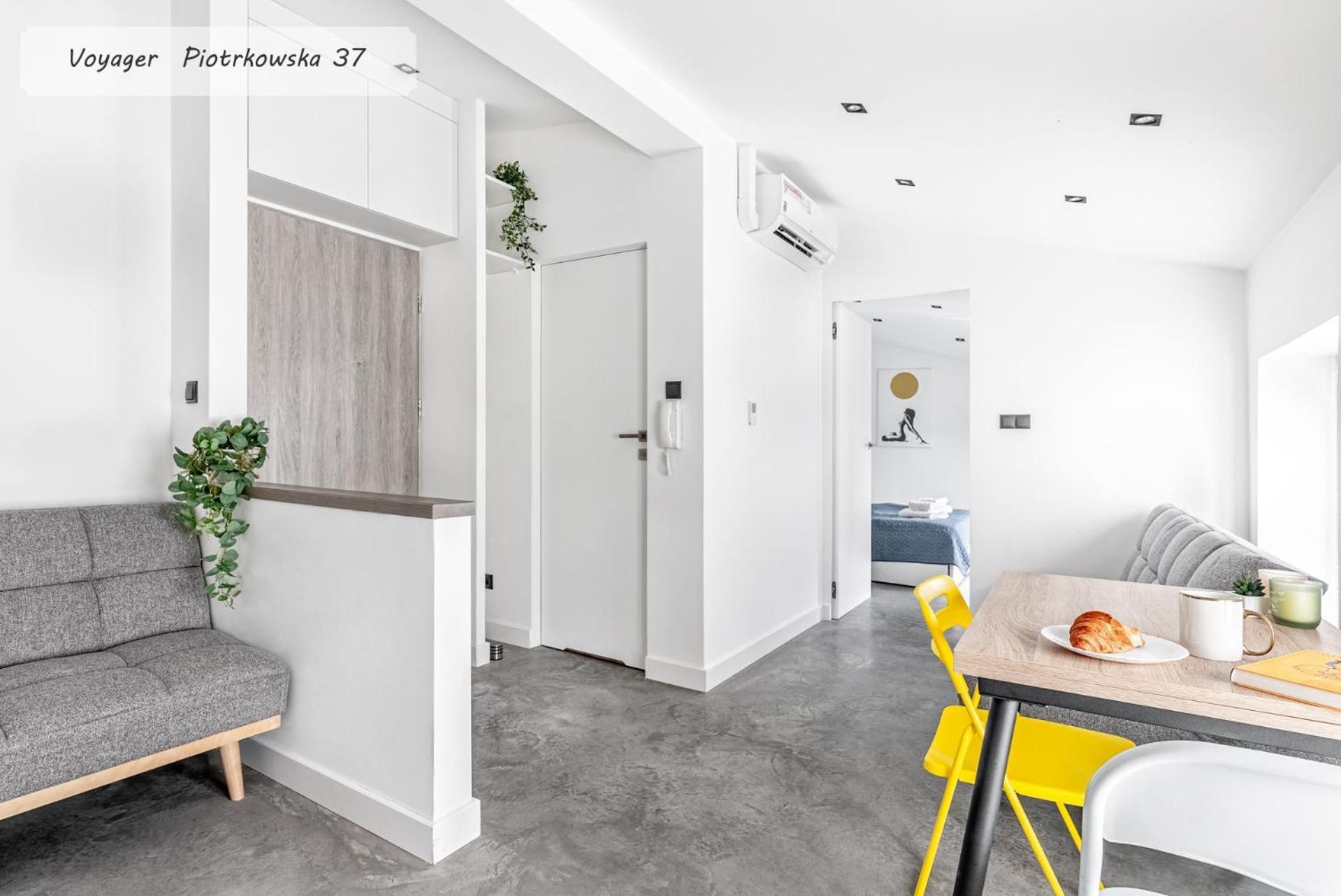 Gold City Point Piotrkowska 37 วูดช์ ภายนอก รูปภาพ